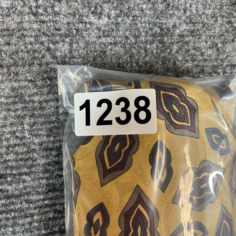 Strathmore by Anderson-Little Mens Silk Tie Yellow Geometric Diamond Burgundy